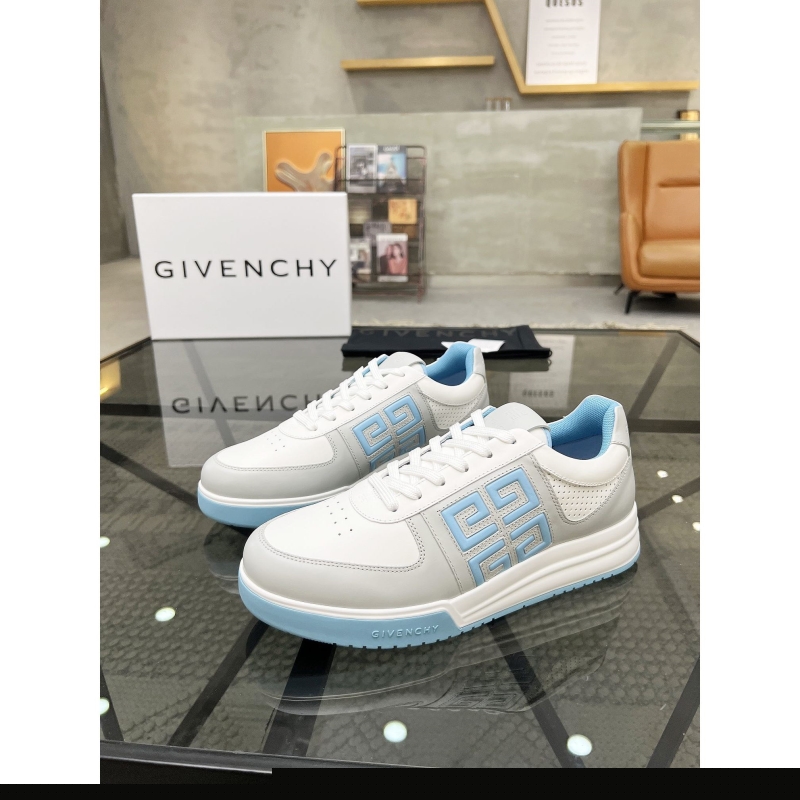 Givenchy Sneakers